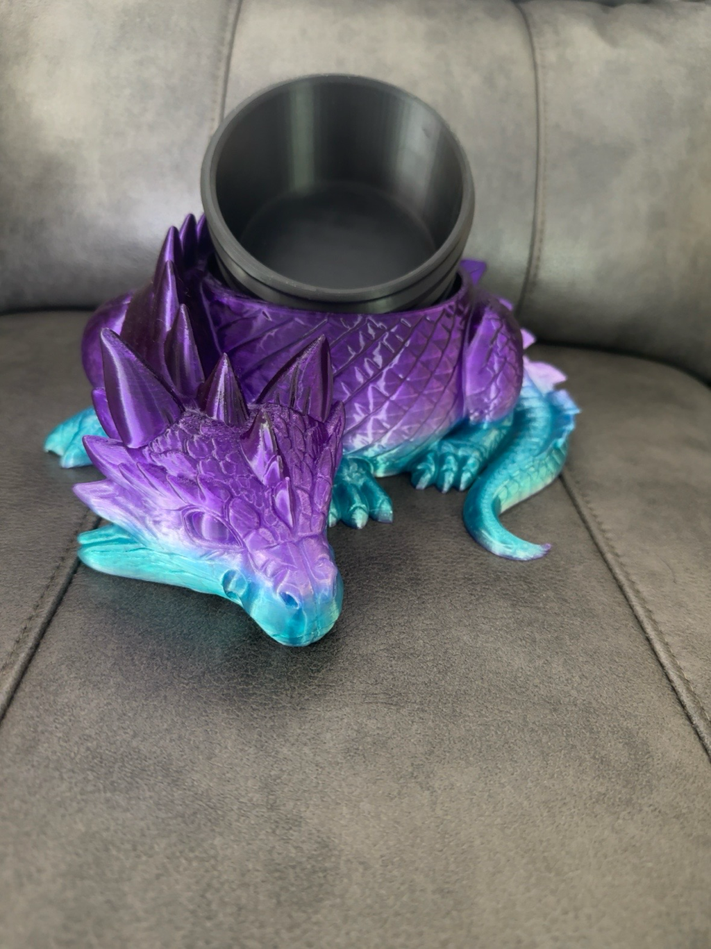 🌿 Dragon Planter